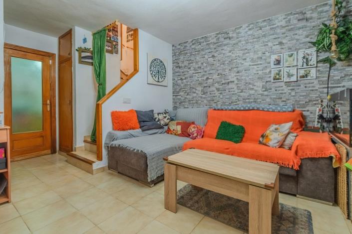 Image No.4-2 Bed Villa for sale