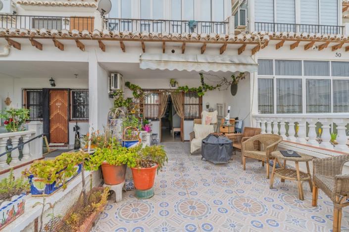 Image No.2-2 Bed Villa for sale