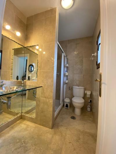 Image No.22-3 Bed Apartment for sale