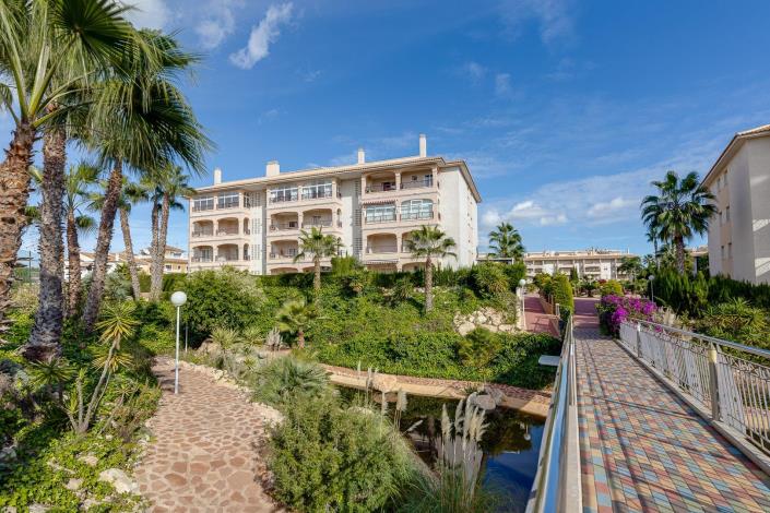 Image No.22-2 Bed Apartment for sale