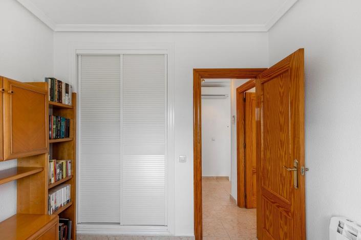 Image No.27-5 Bed Villa for sale