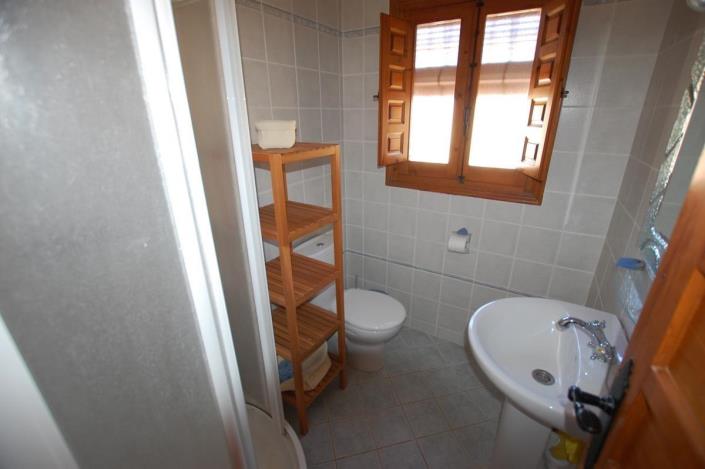 Image No.17-3 Bed Villa for sale