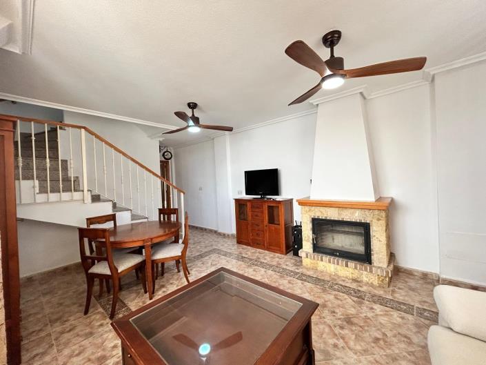 Image No.41-3 Bed Townhouse for sale