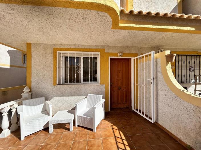 Image No.47-3 Bed Townhouse for sale