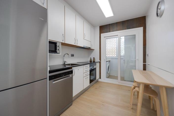 Image No.7-2 Bed Apartment for sale