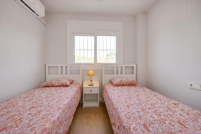 Image No.19-2 Bed Apartment for sale