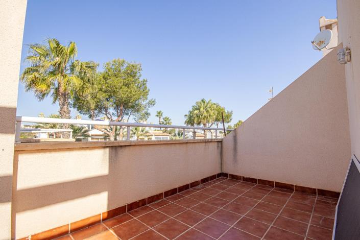 Image No.4-3 Bed Duplex for sale