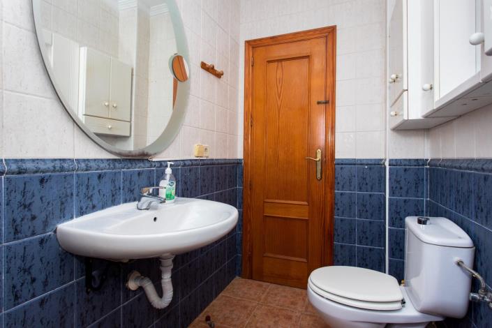 Image No.18-2 Bed Bungalow for sale