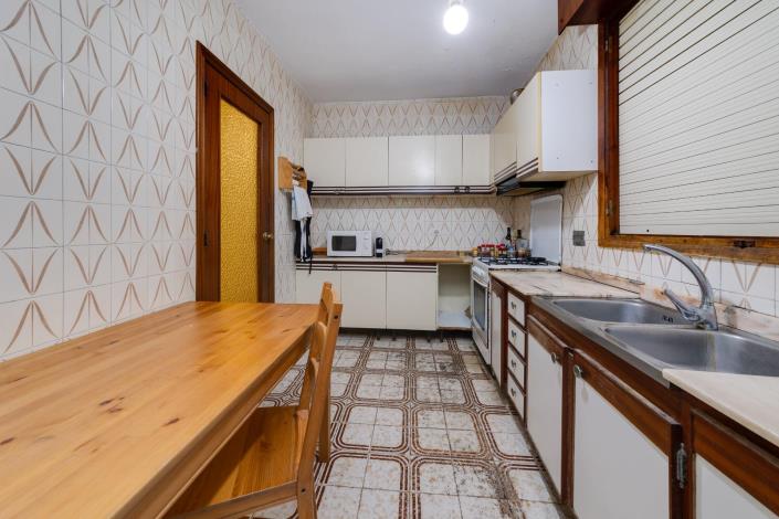 Image No.29-3 Bed Apartment for sale