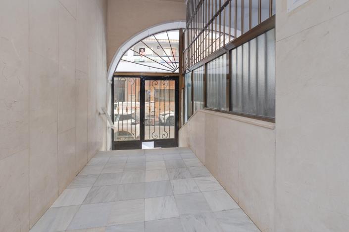 Image No.39-3 Bed Apartment for sale