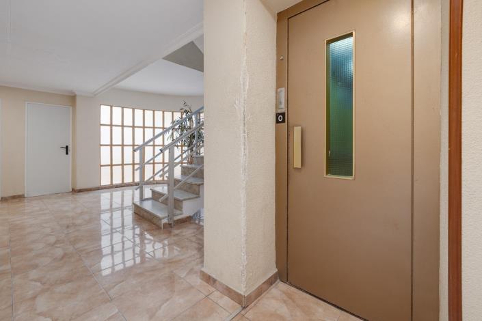 Image No.40-3 Bed Apartment for sale