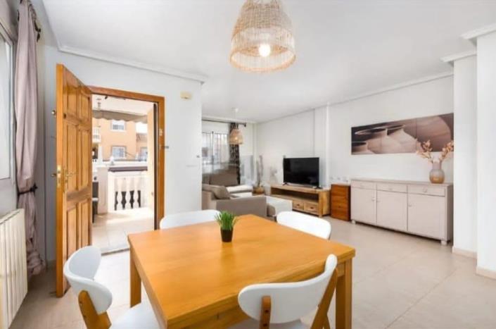 Image No.6-5 Bed Villa for sale