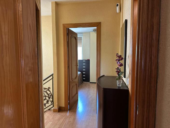 Image No.29-5 Bed Villa for sale