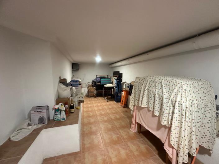 Image No.39-5 Bed Villa for sale