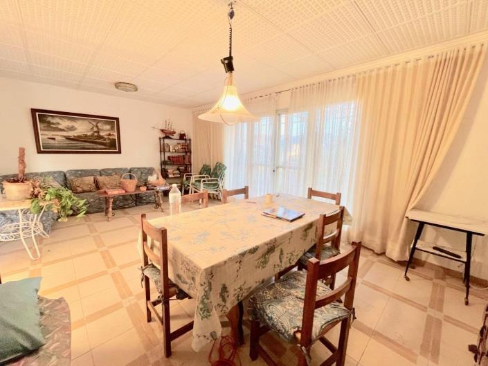 Image No.16-5 Bed House/Villa for sale