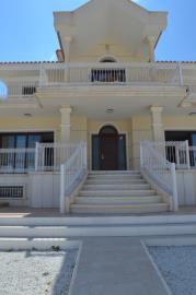 4 Bed Villa for sale