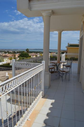 Image No.30-4 Bed Villa for sale