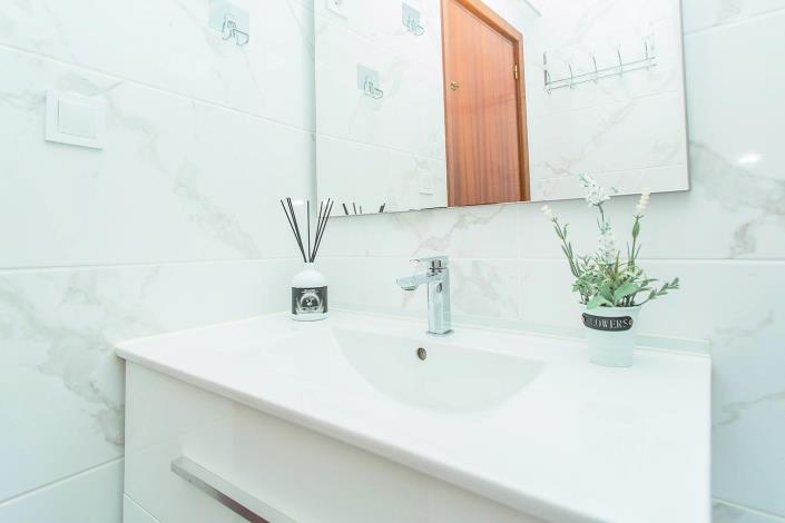 Image No.33-3 Bed Apartment for sale