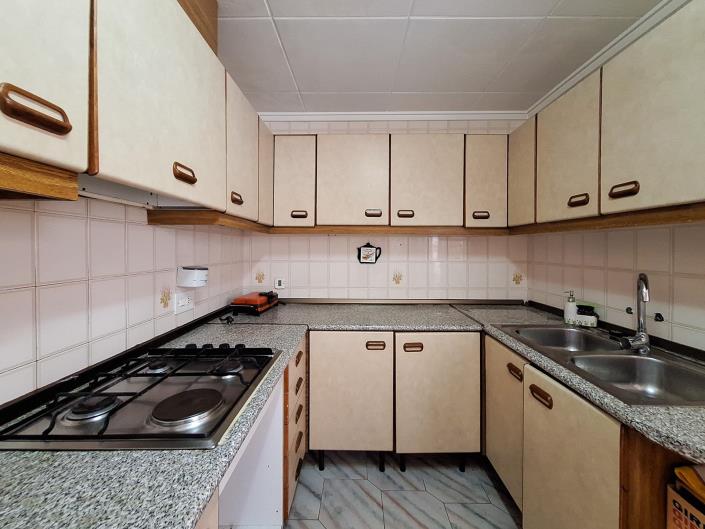 Image No.12-3 Bed Apartment for sale