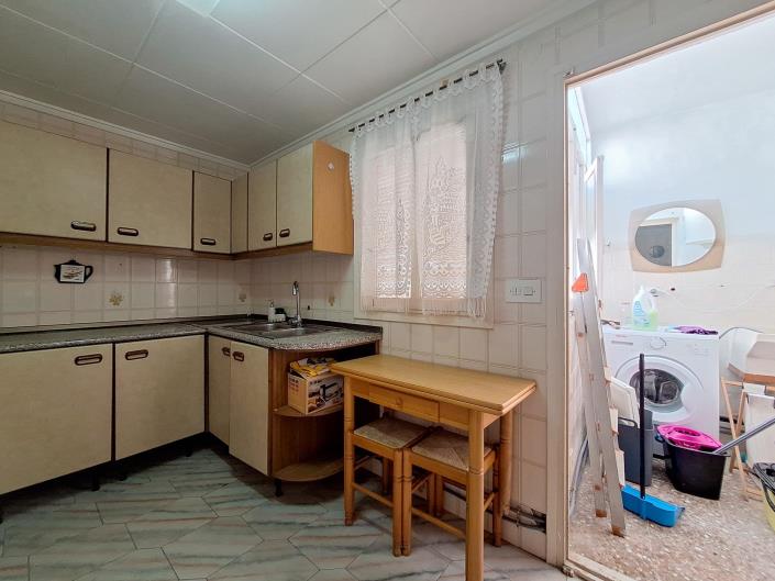 Image No.13-3 Bed Apartment for sale