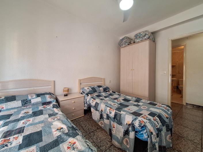 Image No.20-3 Bed Apartment for sale