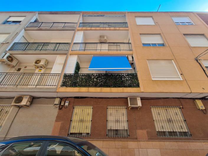 Image No.24-3 Bed Apartment for sale