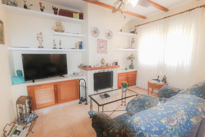 Image No.3-3 Bed Townhouse for sale