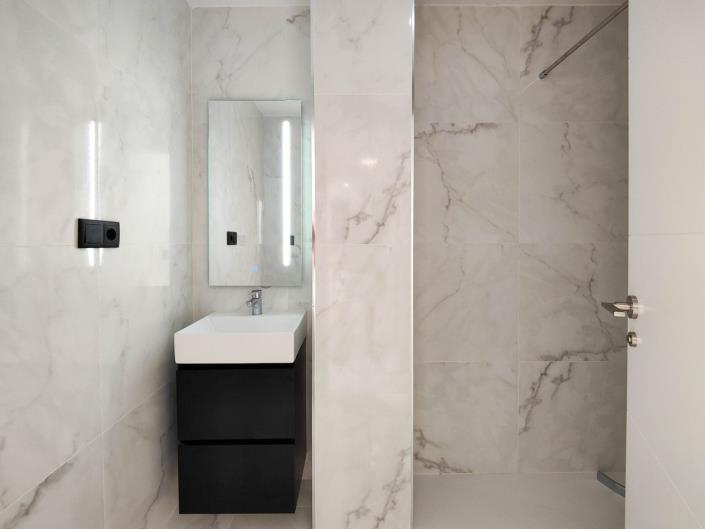 Image No.27-2 Bed Apartment for sale