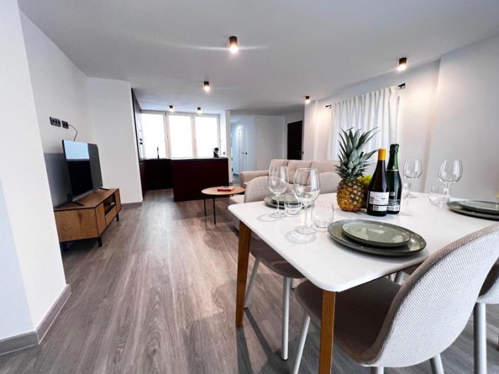 Image No.7-3 Bed Apartment for sale