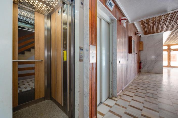 Image No.33-3 Bed Apartment for sale