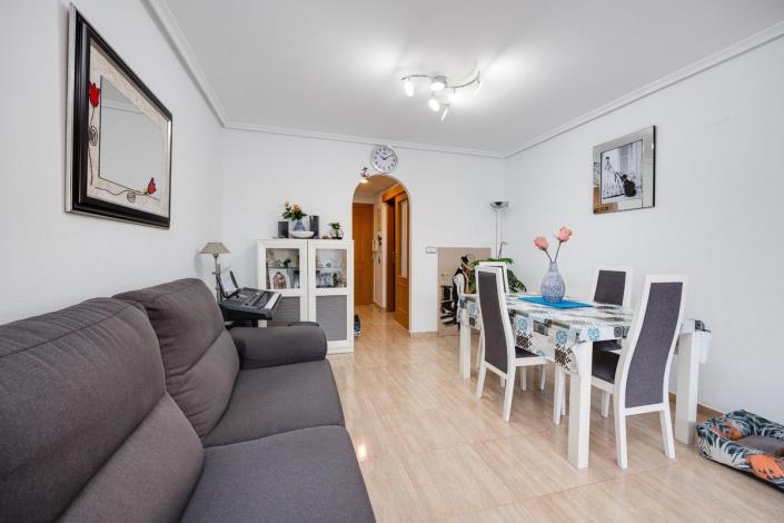 Image No.11-2 Bed Apartment for sale