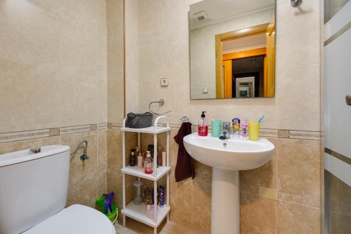 Image No.14-2 Bed Apartment for sale