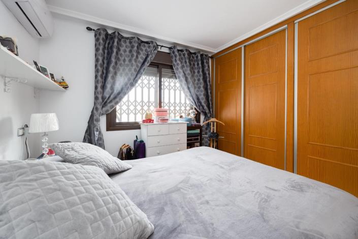 Image No.20-2 Bed Apartment for sale