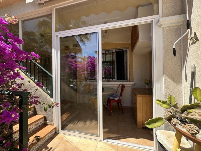 Image No.11-2 Bed Townhouse for sale