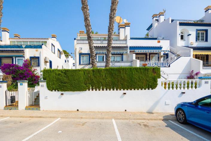 Image No.5-3 Bed Townhouse for sale