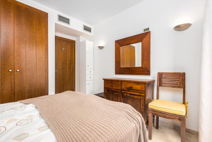 Image No.13-2 Bed Apartment for sale