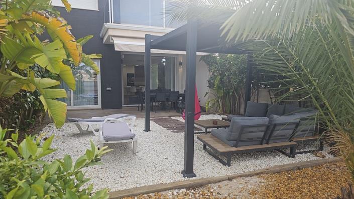 Image No.17-2 Bed Bungalow for sale