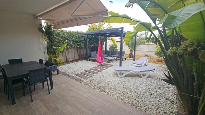 Image No.19-2 Bed Bungalow for sale