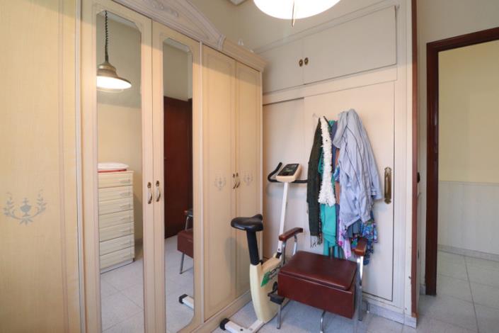 Image No.20-3 Bed Apartment for sale