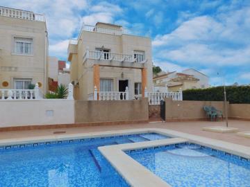 3 Bed Villa for sale