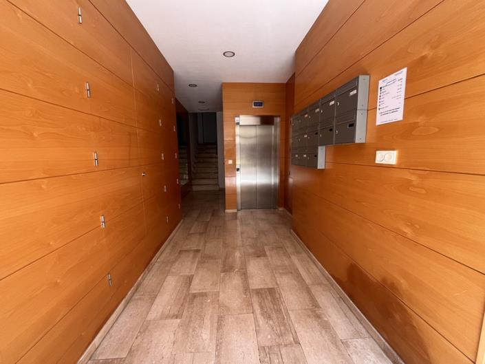 Image No.24-4 Bed Apartment for sale