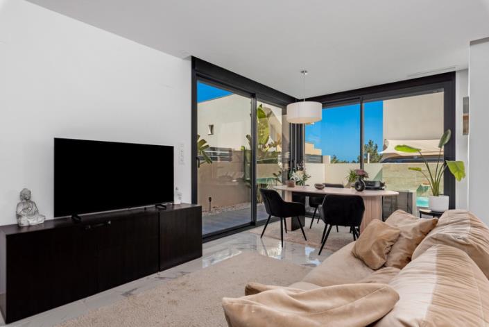 Image No.8-3 Bed Villa for sale