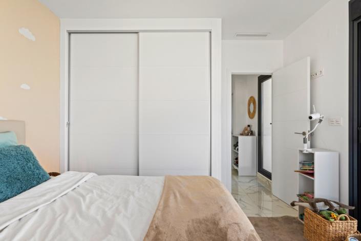 Image No.27-3 Bed Villa for sale