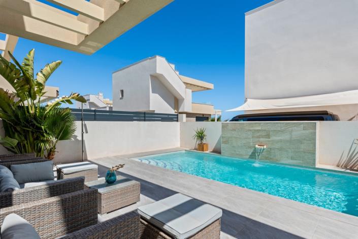 Image No.35-3 Bed Villa for sale