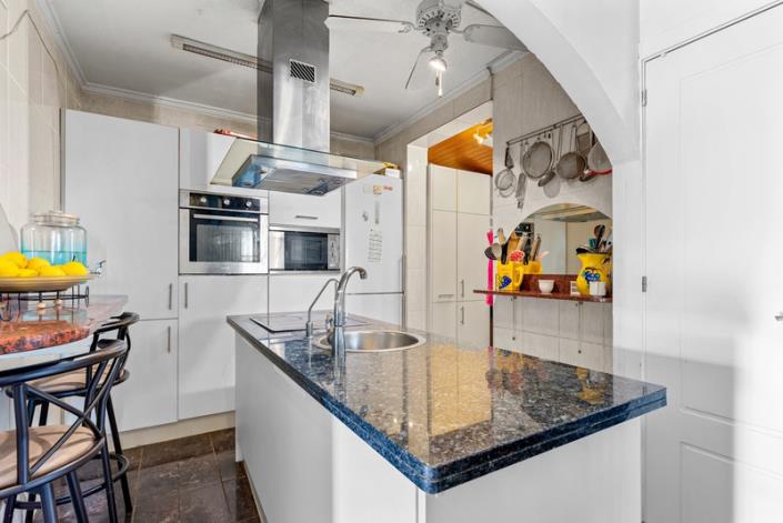 Image No.24-3 Bed Villa for sale