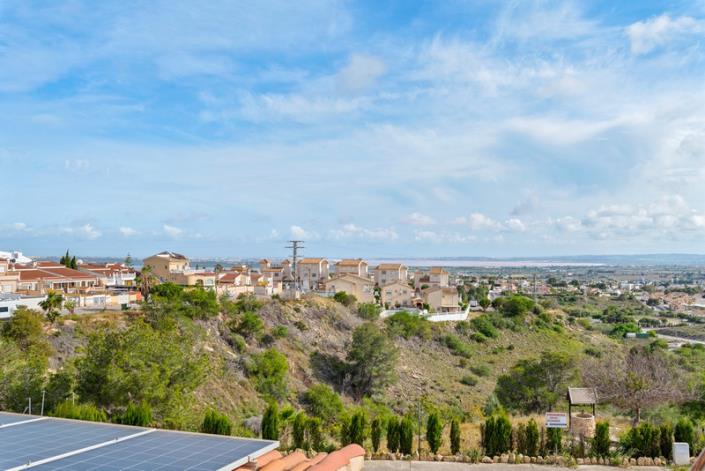 Image No.43-3 Bed Villa for sale