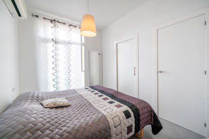 Image No.20-2 Bed Villa for sale