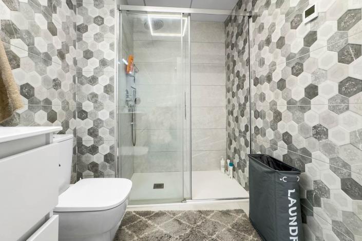 Image No.17-2 Bed Penthouse for sale