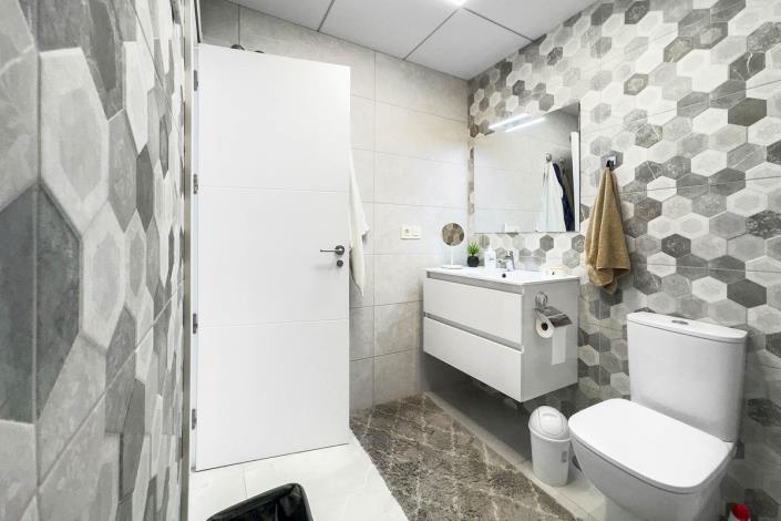 Image No.18-2 Bed Penthouse for sale