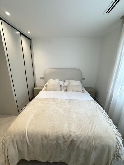 Image No.20-3 Bed Penthouse for sale